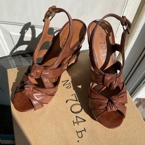704 b Robyn Wedge Sandal